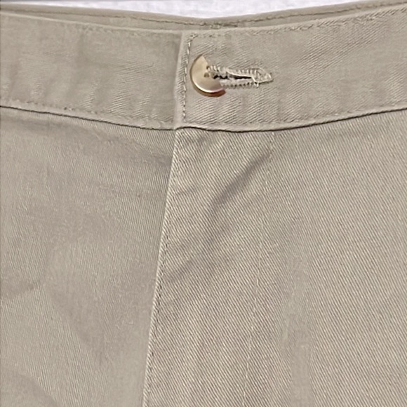 Bay to Bay Khakis Men’s Size 38x34 Tall Straight Leg Light Pants - Picture 4 of 10